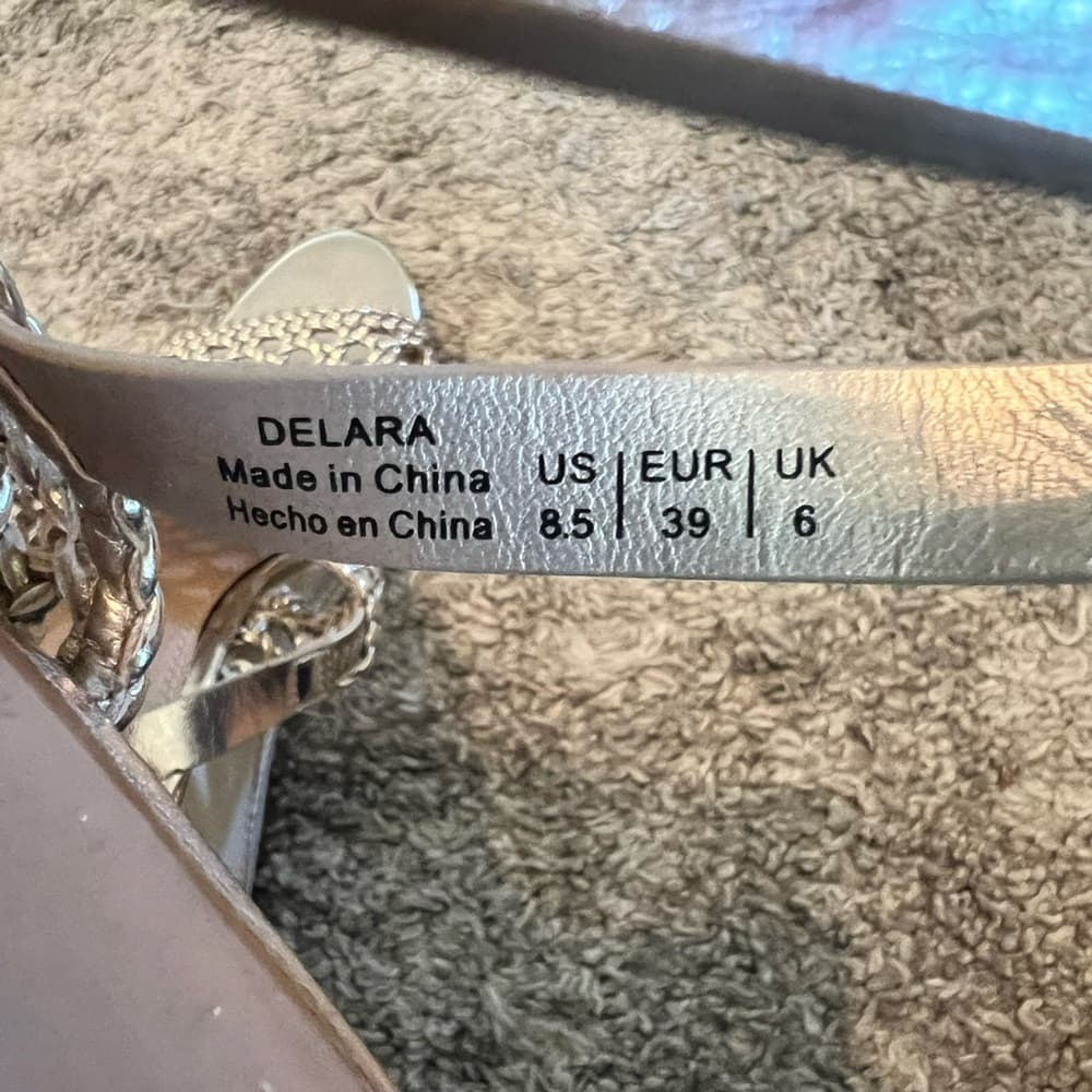 Kelly & Katie gold wedge style heels size 8.5 - Thumbnail 4