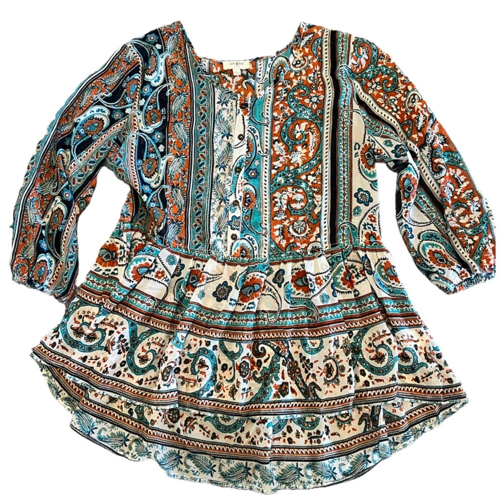 Umgee blouse size L slight high low w/ working buttons and elastic cuffs - Thumbnail 7