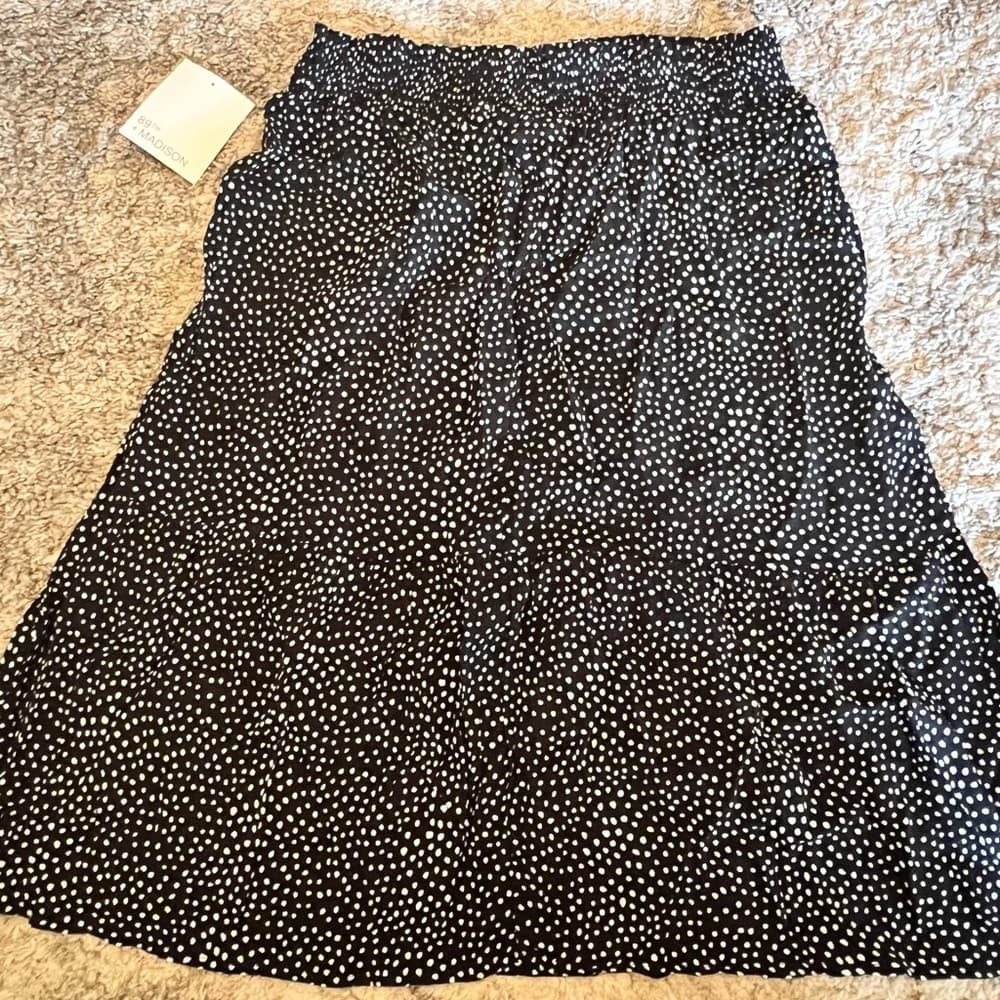 89th + Madison skirt size L Black and white dots a line ruffle detail NWT - Thumbnail 5