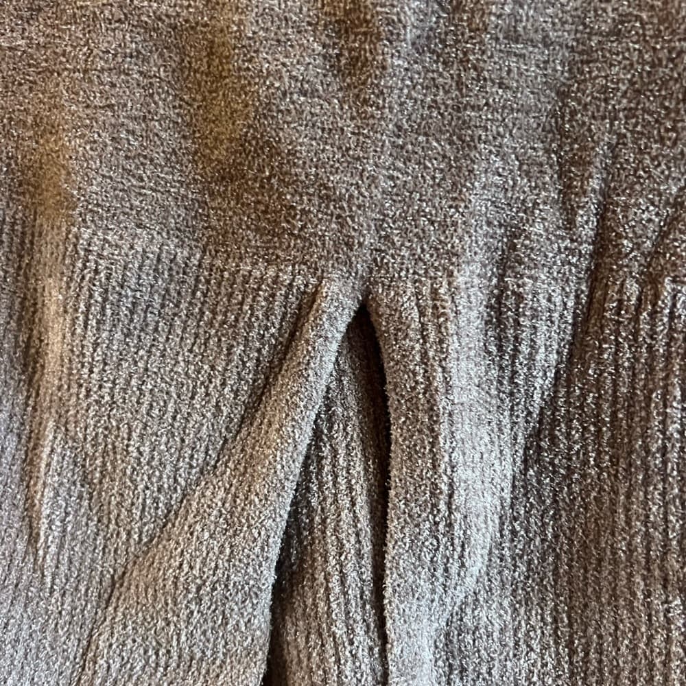 Barefoot Dreams Cozychic Ultra Lite Cardigan Size L with Pockets - Thumbnail 4
