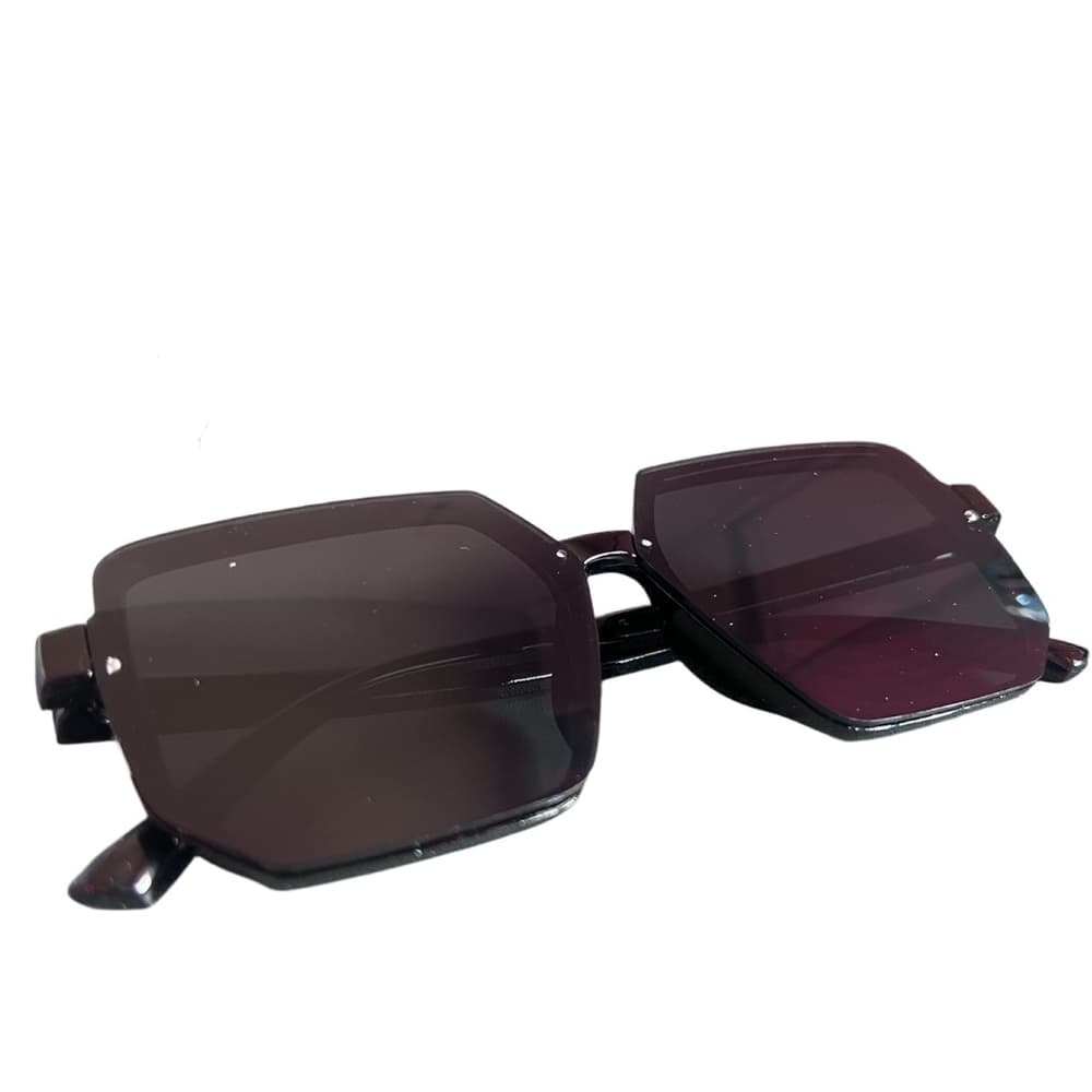 NWOT Big Frame Men/Women Trendy black Sunglasses Retro Polygon