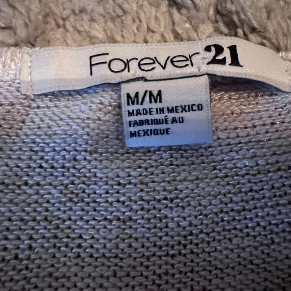 Forever 21 Gold Shimmer batwing style Lightweight sweater top size M - Thumbnail 7