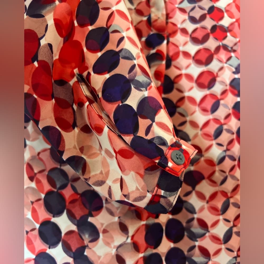 Liz Claiborne ❤️🤍💙 red white and blue blouse size S EUC - Thumbnail 2