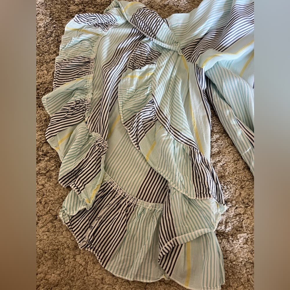 Fever blouse size L with elastic neckline and pogoda style frill sleeves - Thumbnail 2