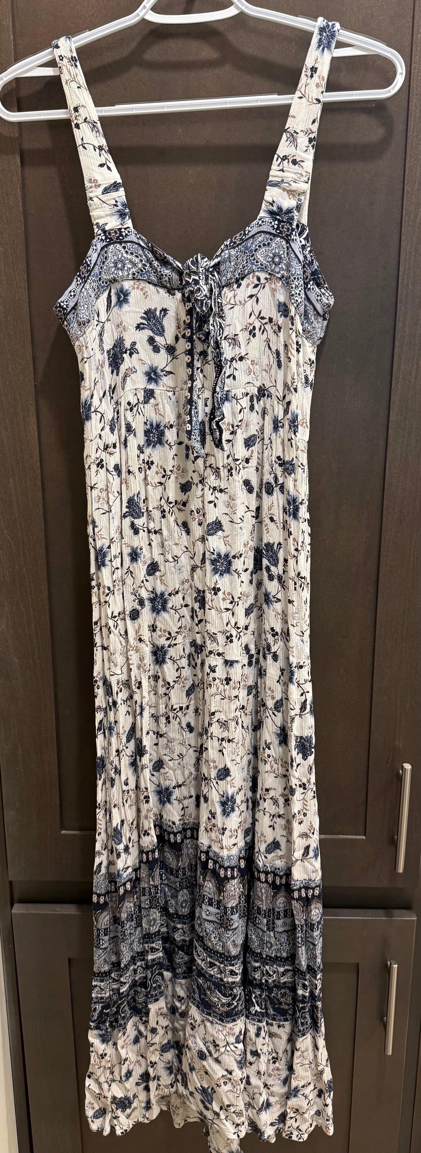 Knox Rose Floral Boho Maxi Dress with Blue and White Print Size M - Thumbnail 2