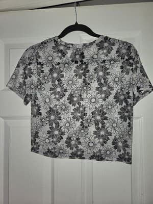 Semi Sweet Size Large Shear Blouse Top Short Sleeve Black White Geometric Print - Thumbnail 7