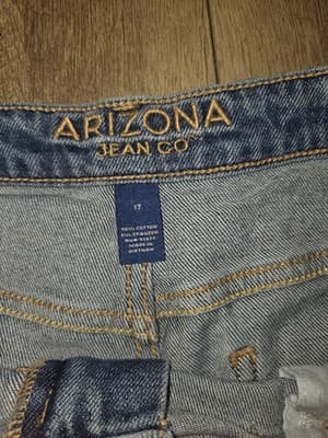 Arizona Jean Co Womens Hi-Rise Distressed Denim Shorts Light Wash Size 17 - Thumbnail 4