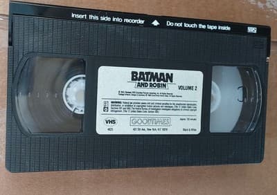 Batman and Robin Volume Two (1949) VHS Classic Black & White 1989 Release - Thumbnail 7