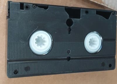 Jurassic Park by Steven Spielberg (VHS, 1993) - Thumbnail 8