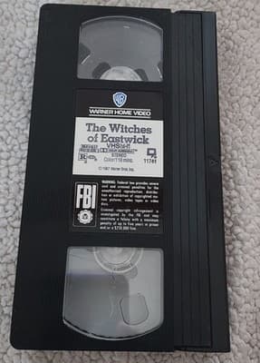 The Witches of Eastwick (VHS, 1993) - Thumbnail 6
