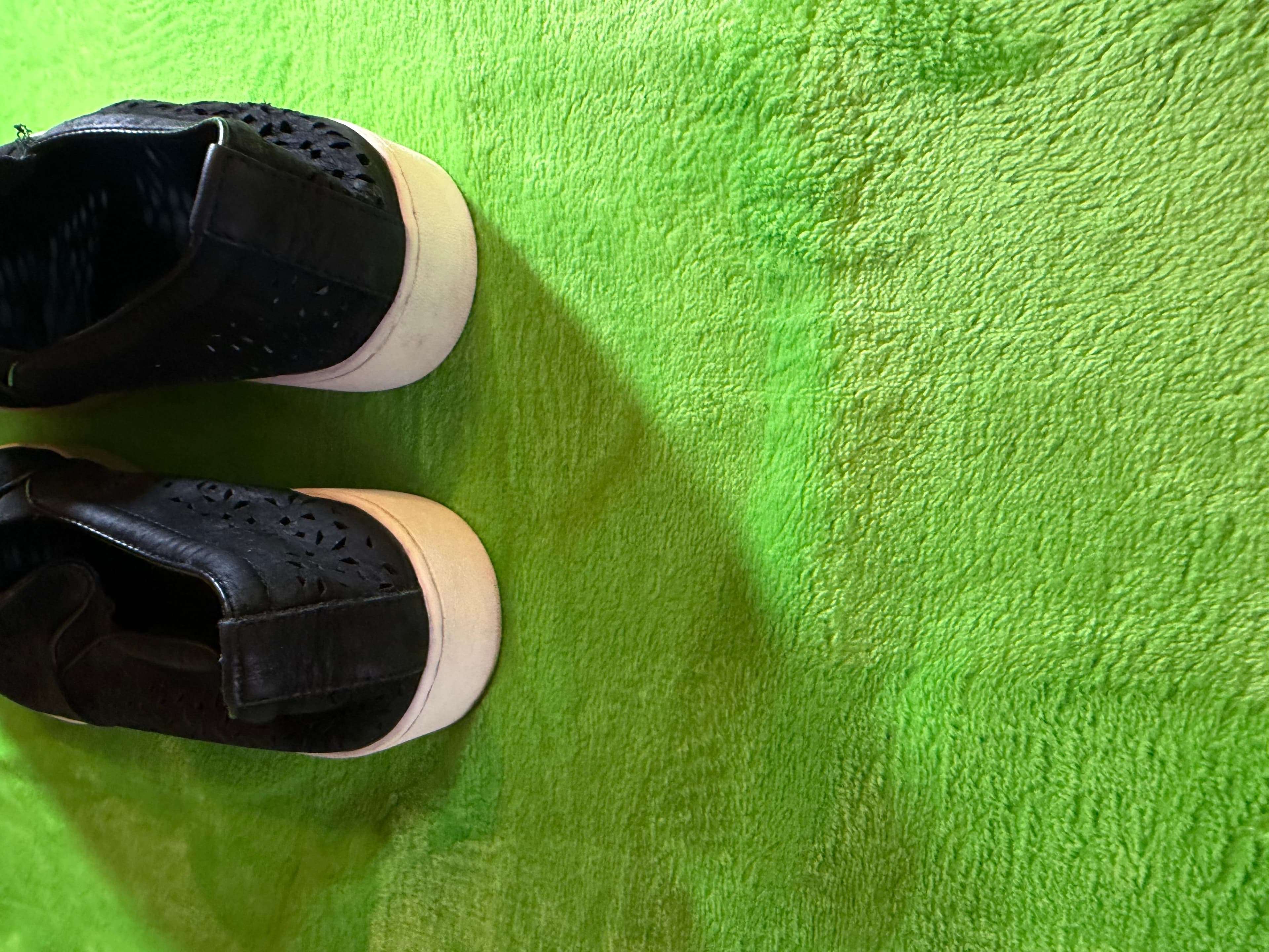 Vionic Splendid Midi Perf Black Slip-On Sneaker Womens Sz 9.5N - Thumbnail 5