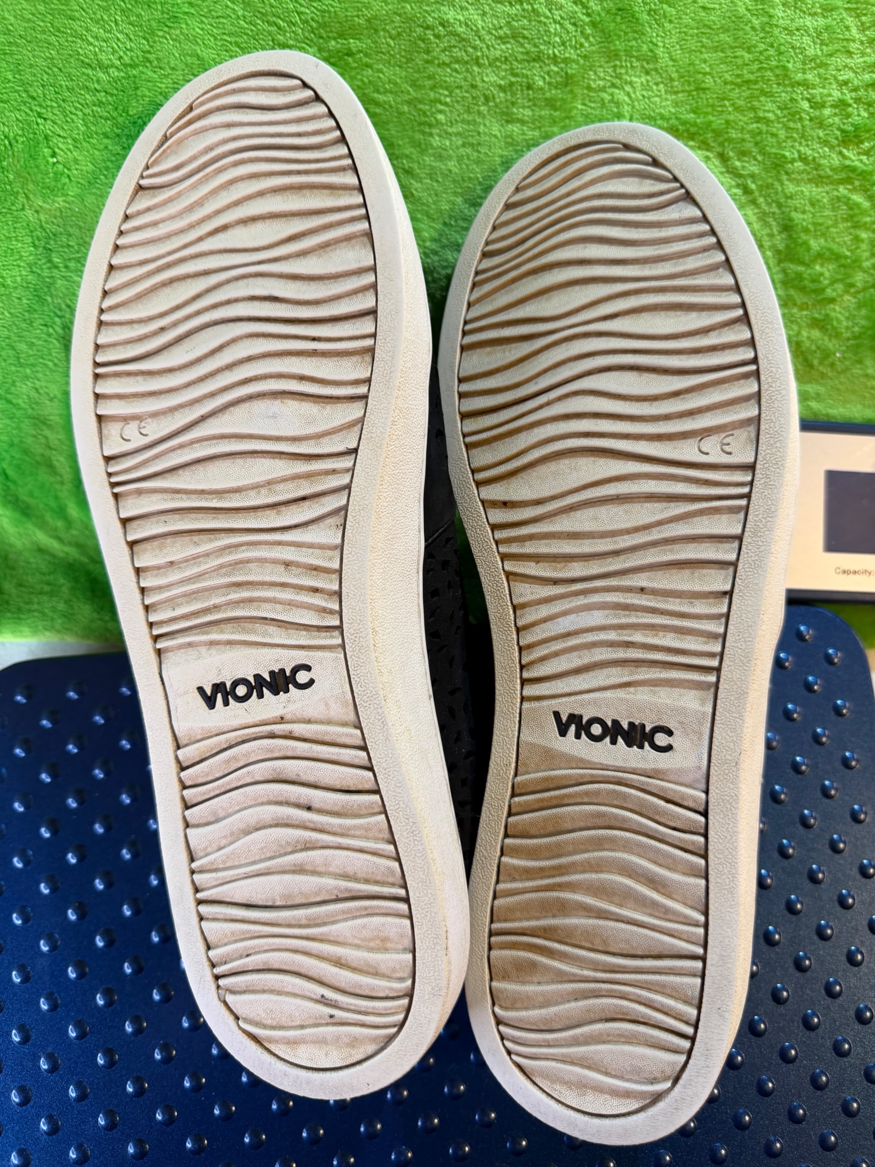 Vionic Splendid Midi Perf Black Slip-On Sneaker Womens Sz 9.5N - Thumbnail 7