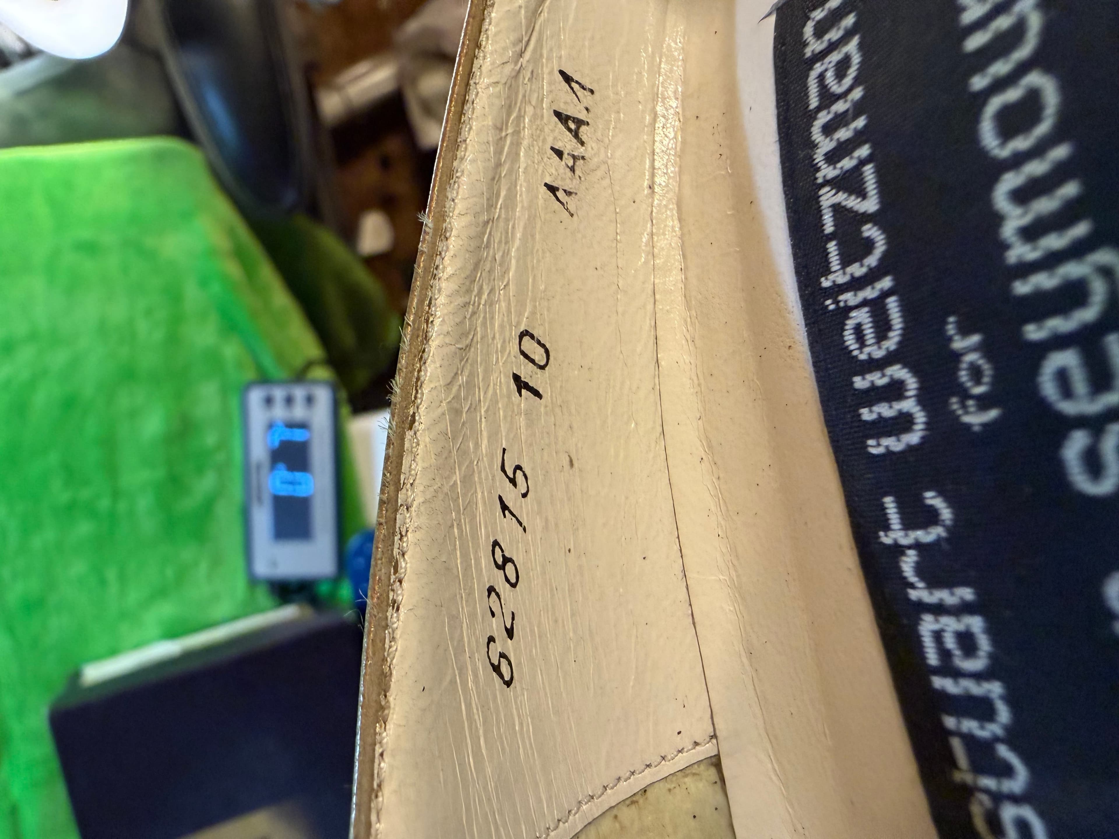Vtg Stuart Weitzman Mr Seymour Gold Metallic Pump w/Box Sz 10 AAAA - Thumbnail 6