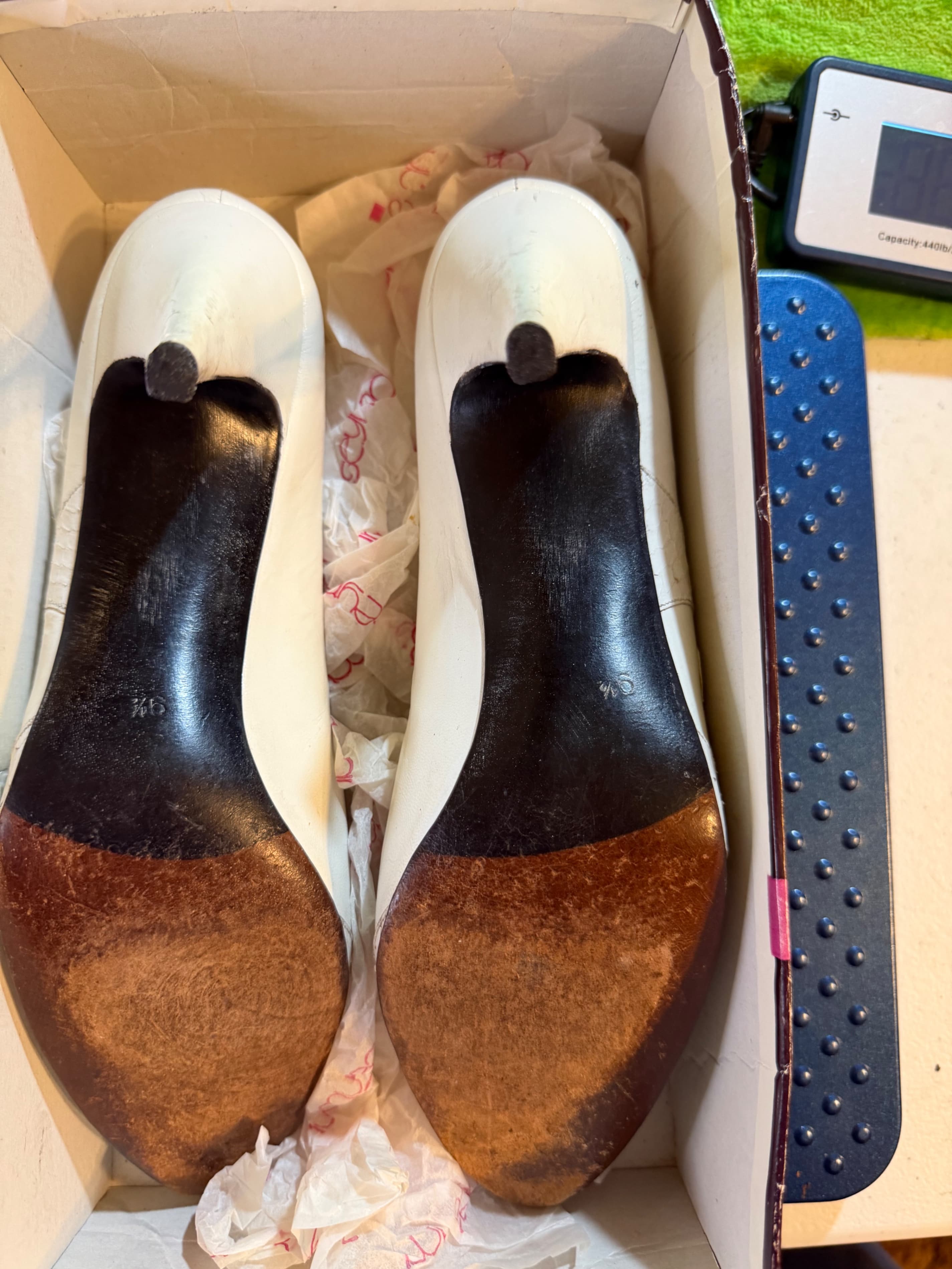 Vtg Stuart Weitzman Mr Seymour Ivory Embroidered Pump w/Box 9.5N - Thumbnail 8