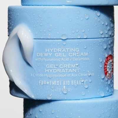 First Aid Beauty Hydrating Dewy Gel Cream (1.9 oz) - Thumbnail 4