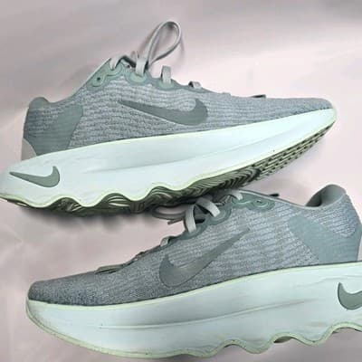 Nike Motiva Womens Walking Shoes Cannon/Jade Ice DV1238-011 Size 8 - Thumbnail 5