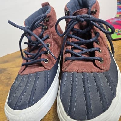 VANS Sk8-Hi Duck Boots Winter Skateboarding Scotchgard Sz 6.5 Shoes - Thumbnail 6