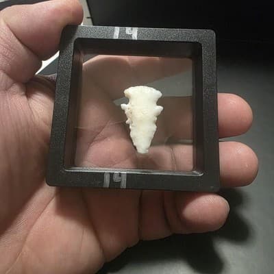 Hand Knapped Lithic Projectile Point – Mexico – Display Artifact