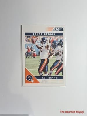 2011 Score LANCE BRIGGS #55 NM