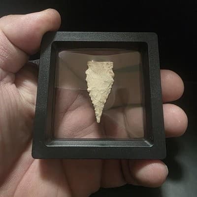 Notched Stone Projectile Point – Mexico – Decorative Display Piece - Thumbnail 3