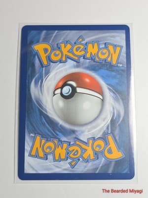 Pokémon TCG Celebrations Reshiram 113/114 - Thumbnail 2