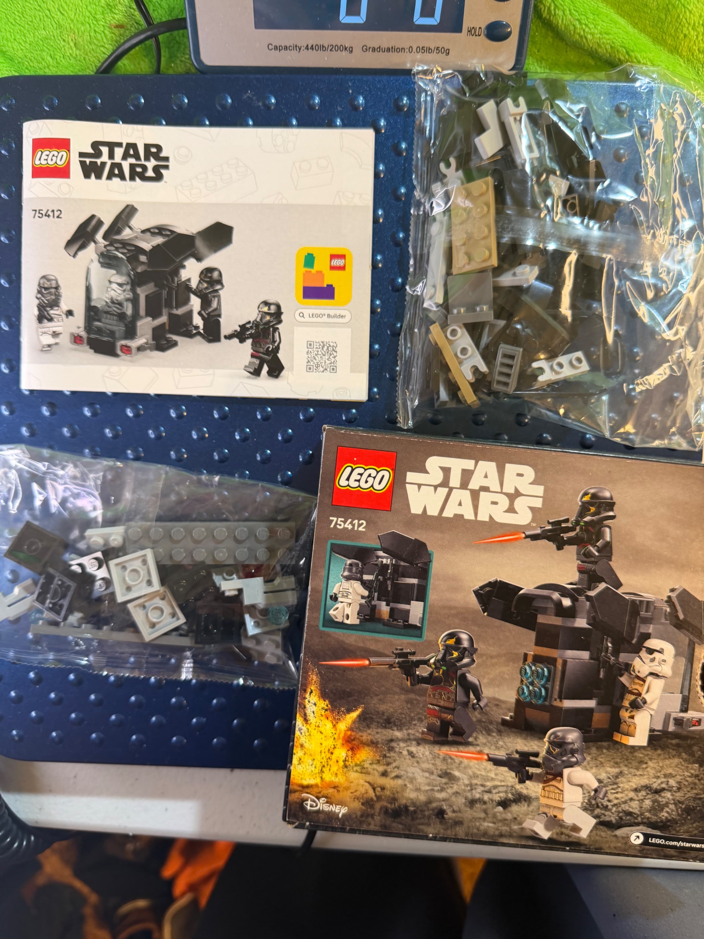 LEGO Star Wars 75412 Death/Night Trooper Dropship Build Only No Figs - Thumbnail 4