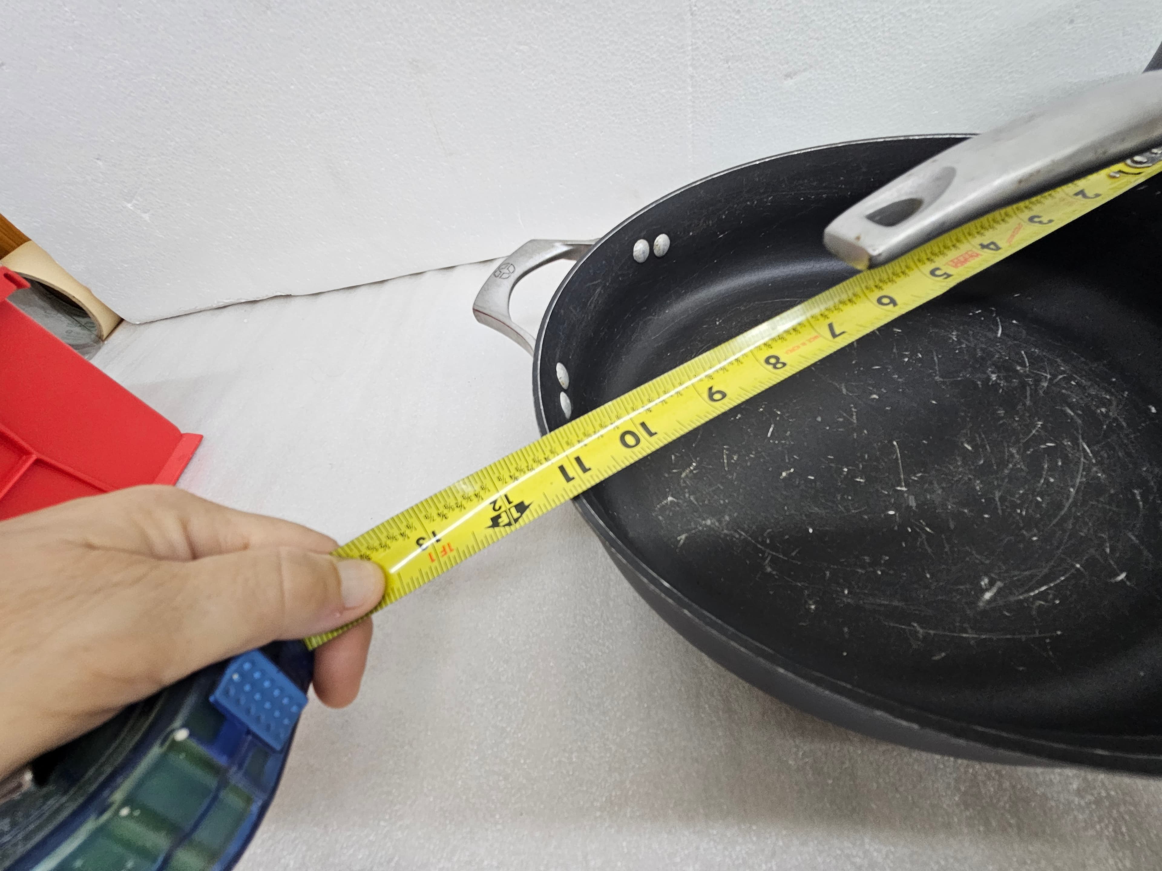 Calphalon Unison Nonstick Fry Pan 12" & saucepan 8" - Thumbnail 6
