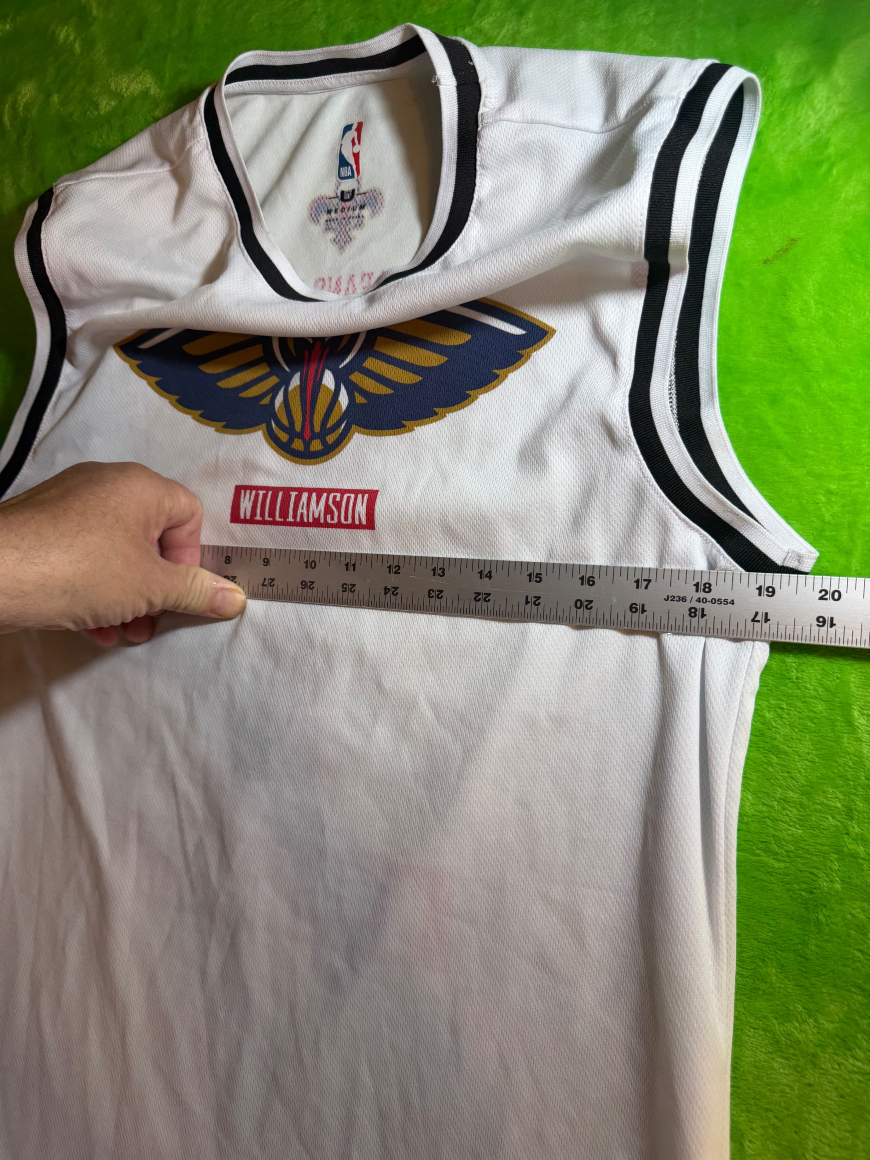 Zion Williamson #1 New Orleans Pelicans NBA Jersey Mens Medium White - Thumbnail 5