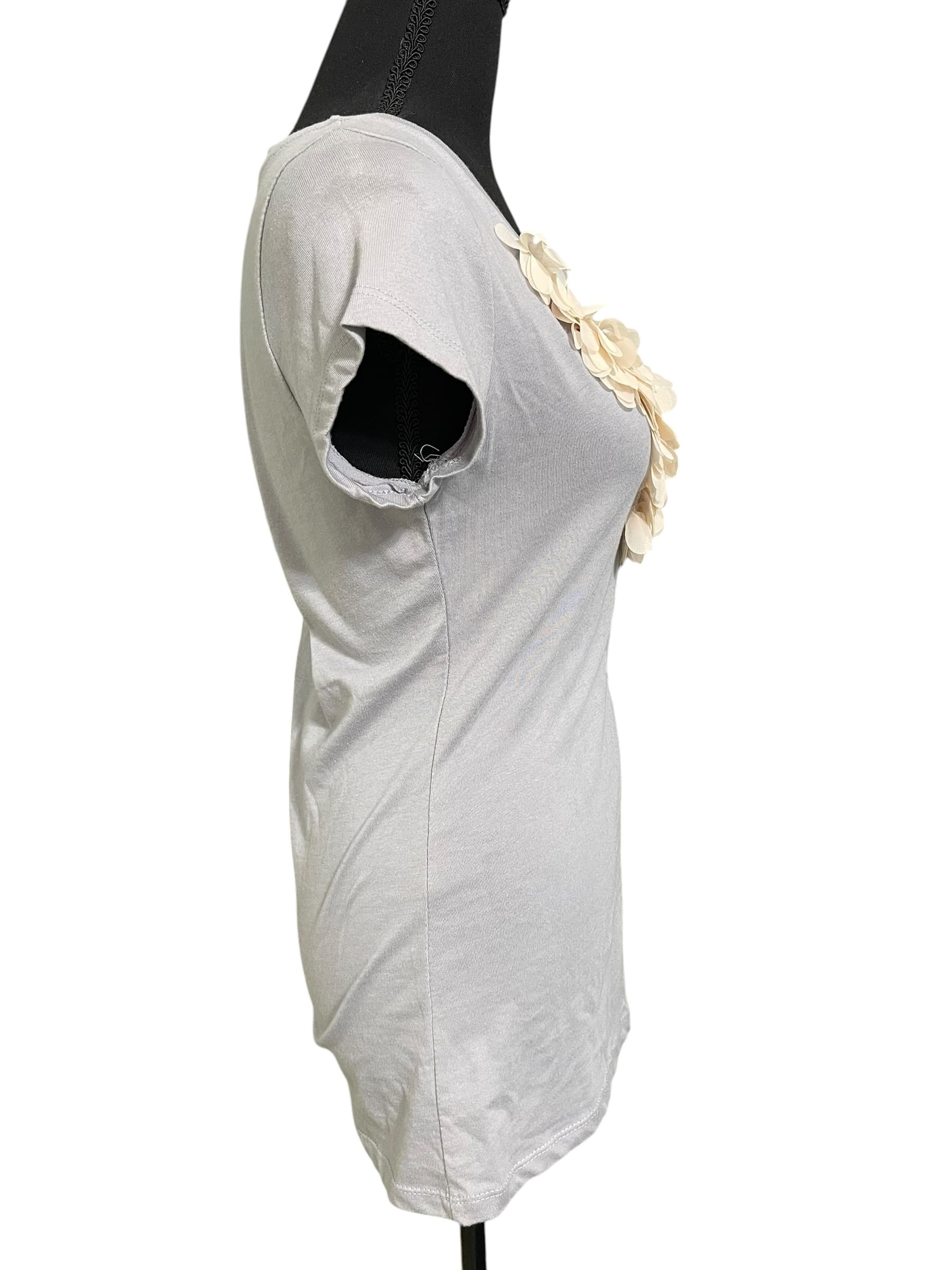 Down East Basics Women’s Ruffled V-Neck Short Sleeve Shirt/Top - Thumbnail 5