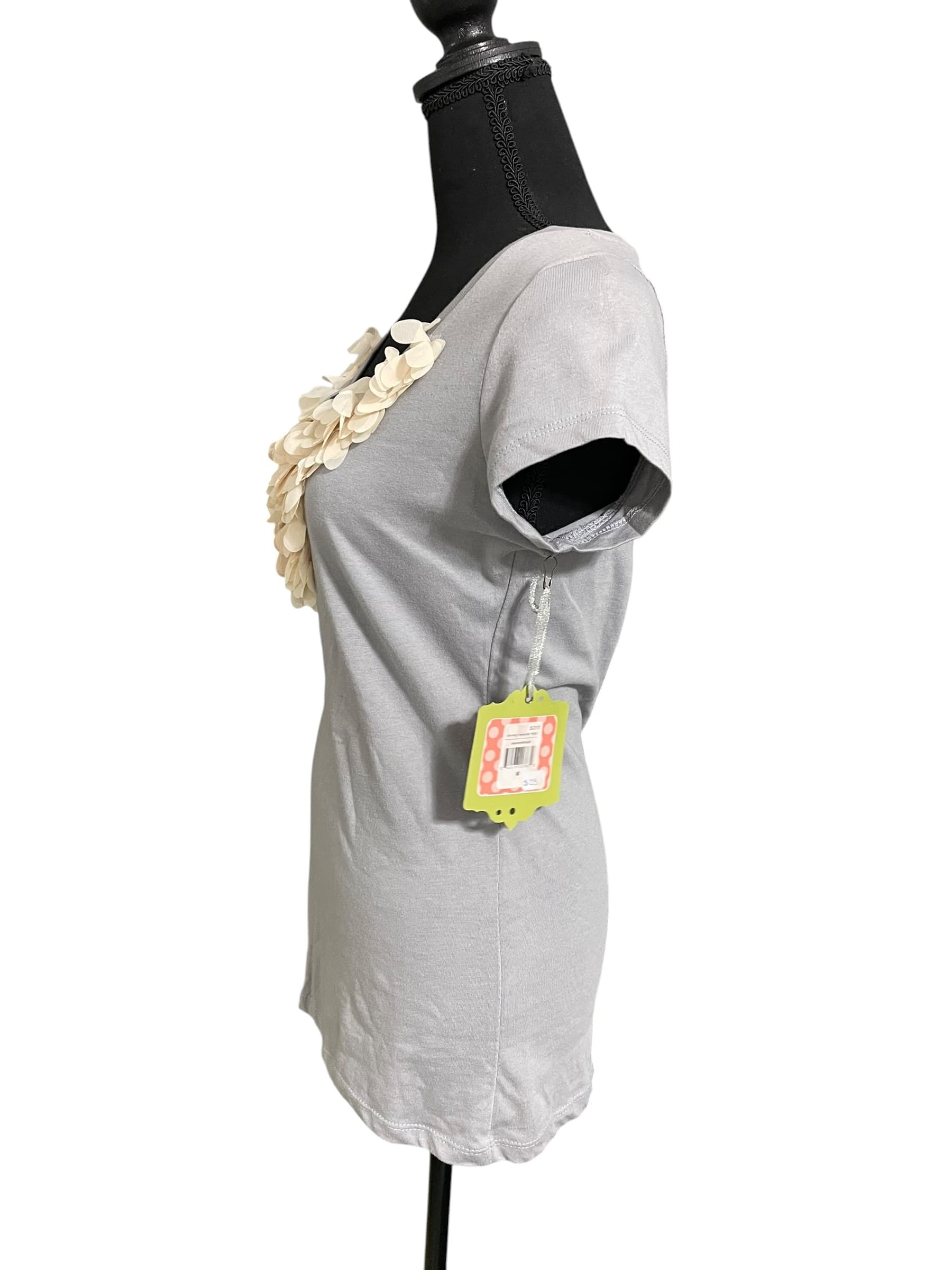 Down East Basics Women’s Ruffled V-Neck Short Sleeve Shirt/Top - Thumbnail 7