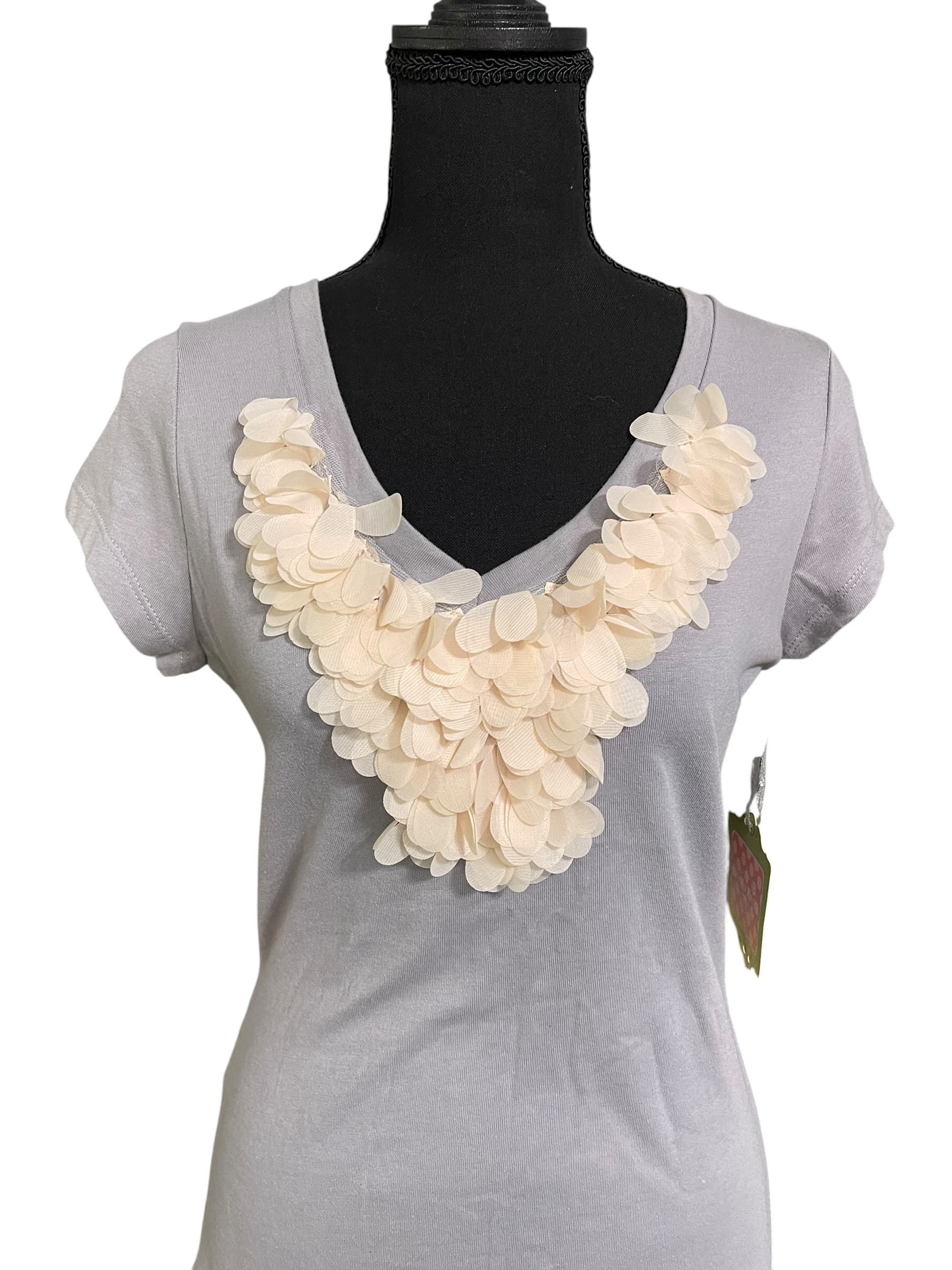 Down East Basics Women’s Ruffled V-Neck Short Sleeve Shirt/Top - Thumbnail 8