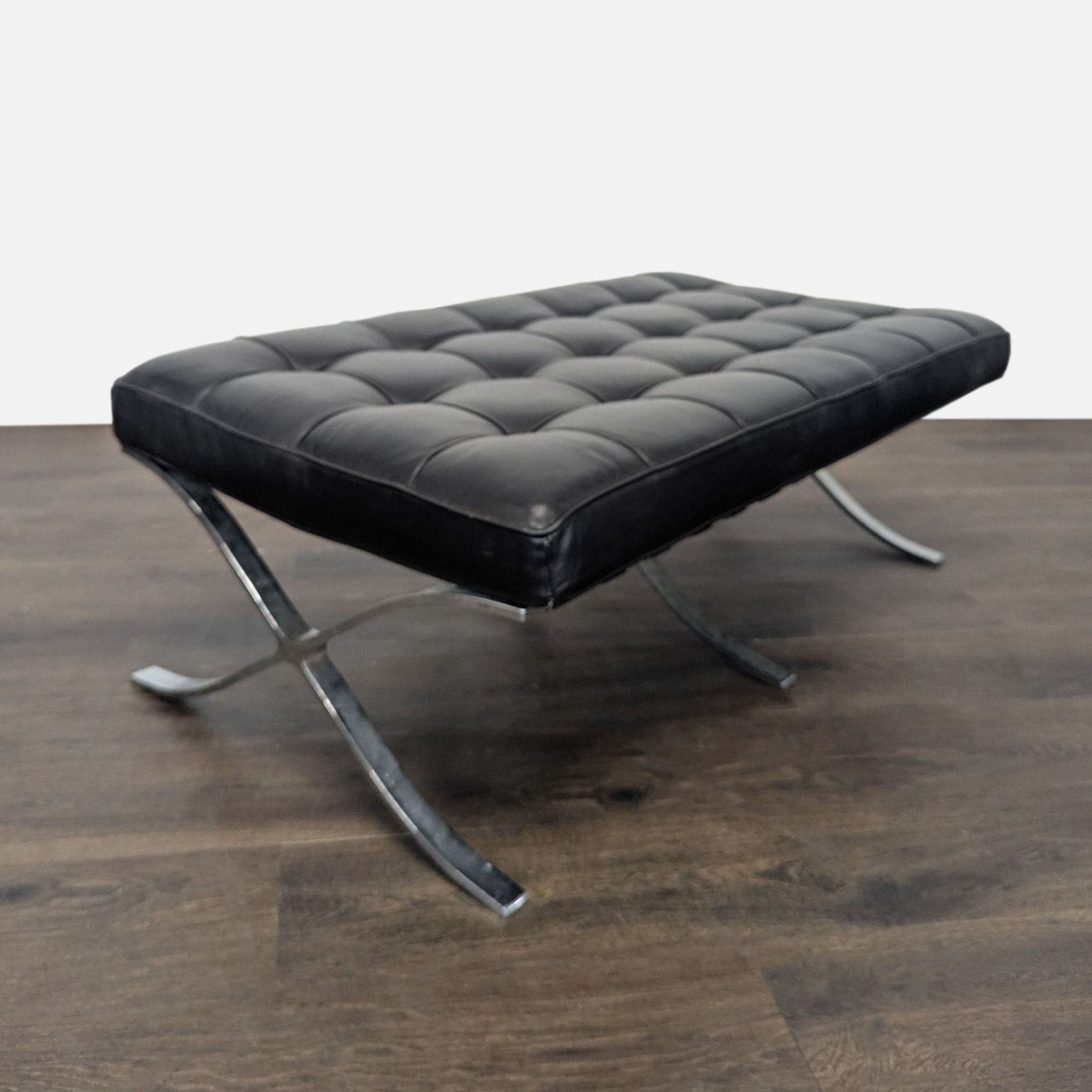 Button Tufted Leather Bench - Thumbnail 2