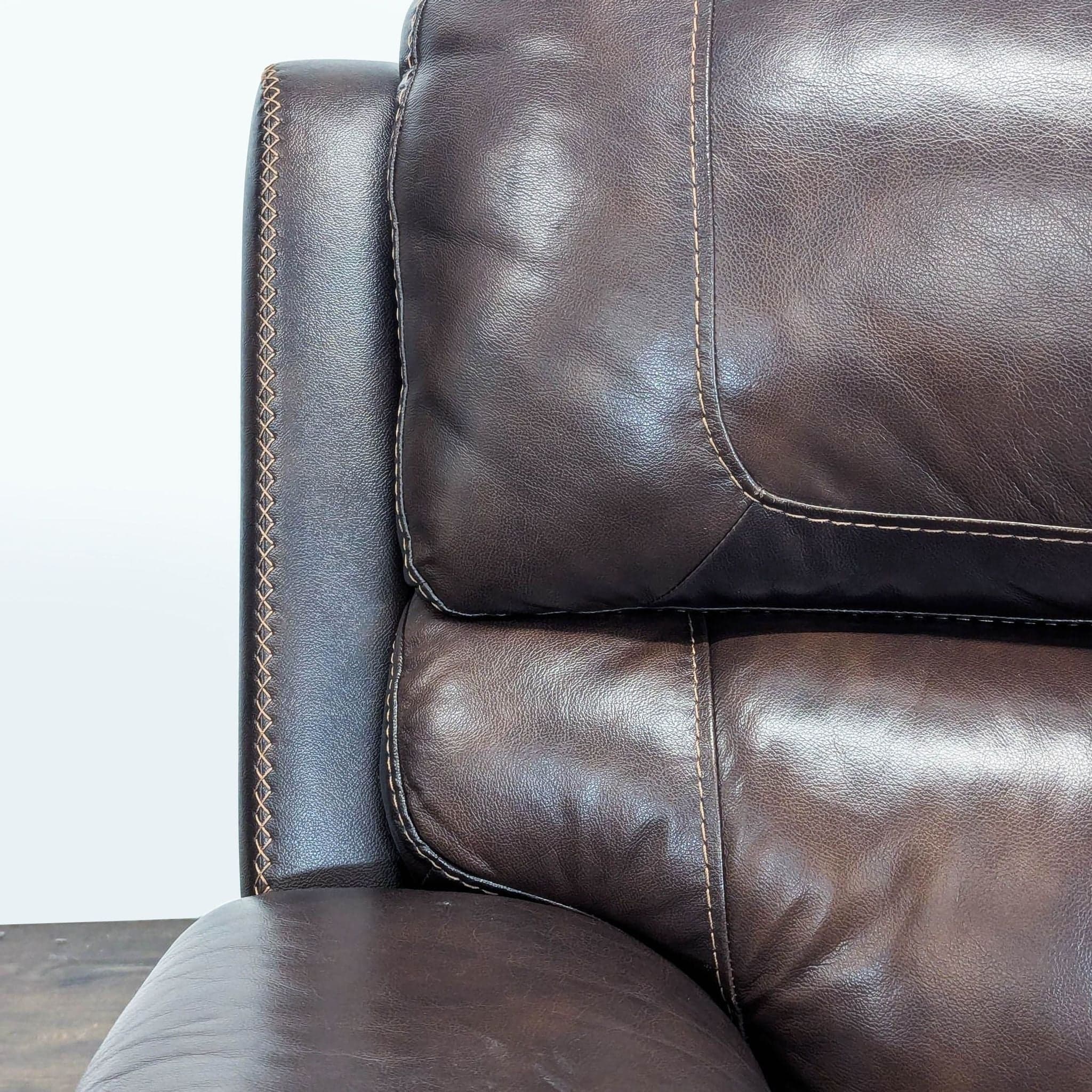 Brown Leather Reclining Loveseat with Plush Cushioning and Wide Armrests - Thumbnail 3