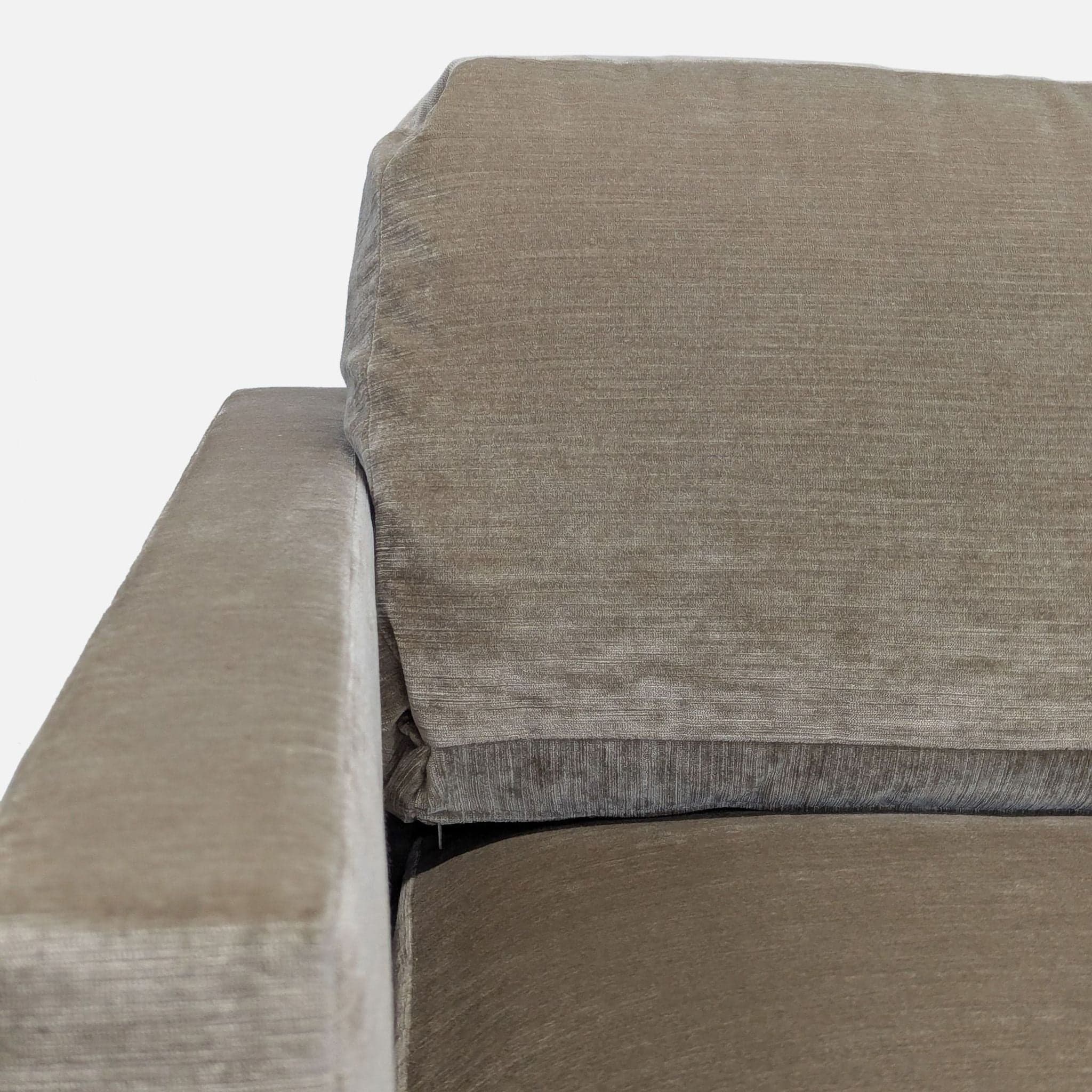Contemporary Sleeper Sofa with Leggett & Platt Mechanism - Thumbnail 3