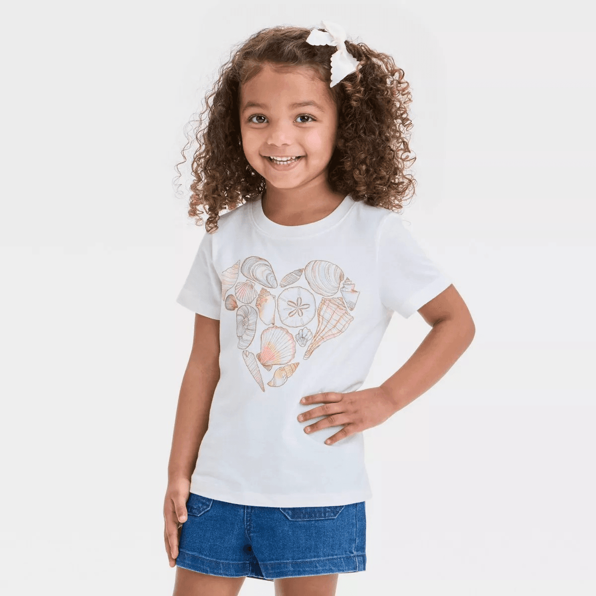 #2773 3T Toddler Girls' Seashell Heart GraphicT-Shirt - Cat & Jack Cream - Default