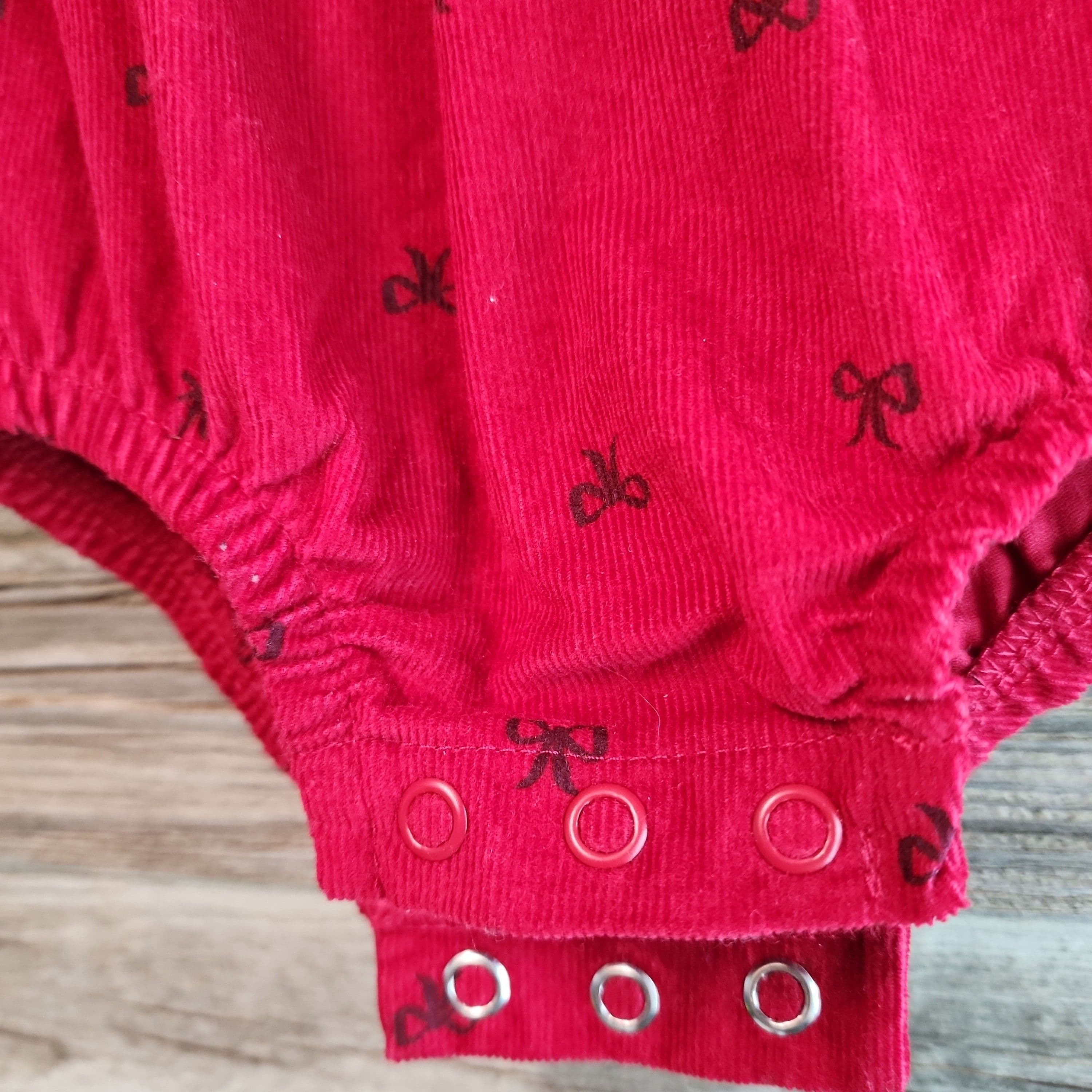 #1069 Newborn Carter's Baby Girls' Printed Romper withTights - Red - Default - Thumbnail 3
