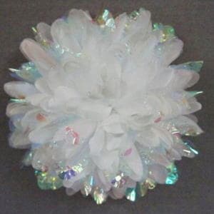 C00023 White Iridescent Mum 7.25 inch 21 Layer - Regular