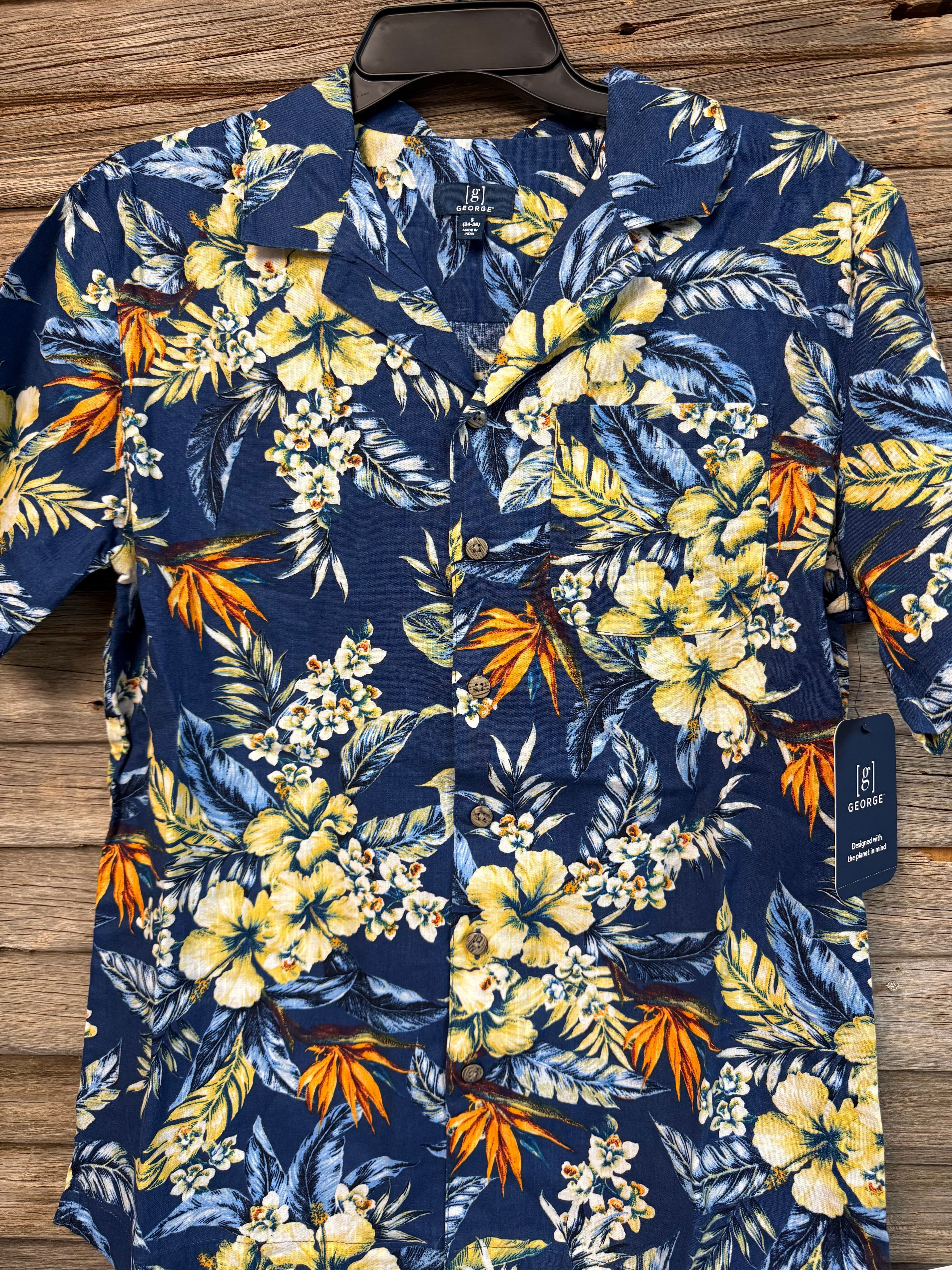 #6805 Size S (34-36) George Men's Hawaiian Camp Shirt Short Sleeve - Regular