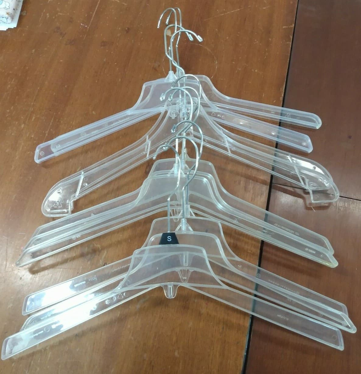 Plastic Long Neck Hangers 10 Count Swivel Hook Used Suits Dress Blouse Clear - Regular - Thumbnail 5