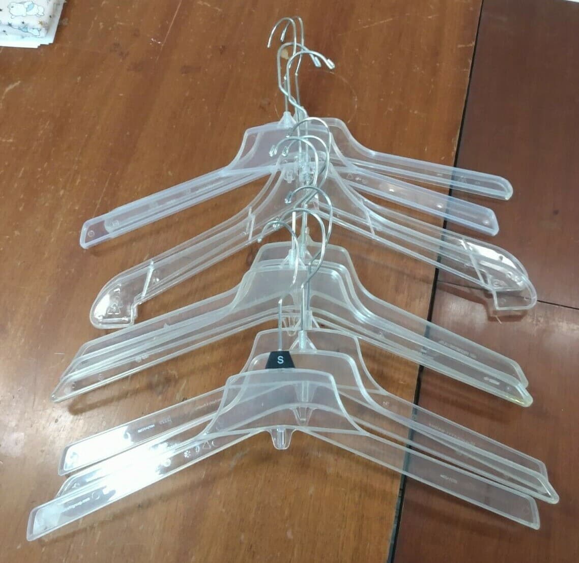 Plastic Long Neck Hangers 10 Count Swivel Hook Used Suits Dress Blouse Clear - Regular