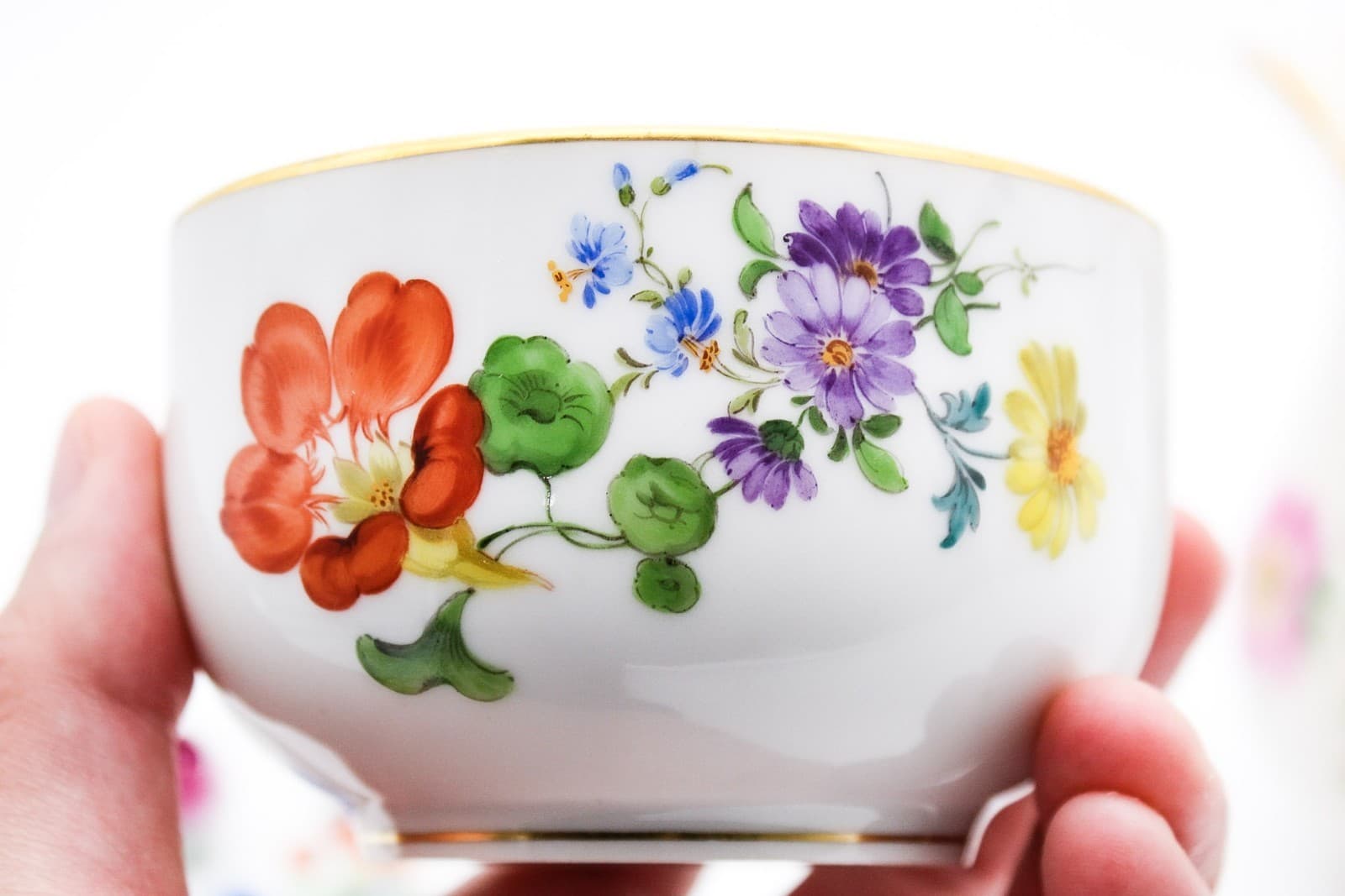 Meissen Germany Hand Painted Bunte Blume Pattern Porcelain Sugar Bowl & Creamer - Thumbnail 2