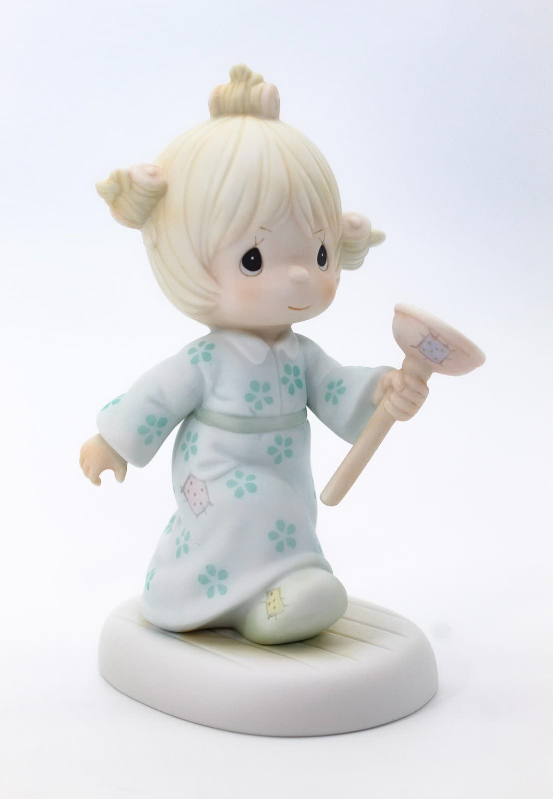 Precious Moments Faith Takes The Plunge Enesco Porcelain Figurine 1987 - Thumbnail 8