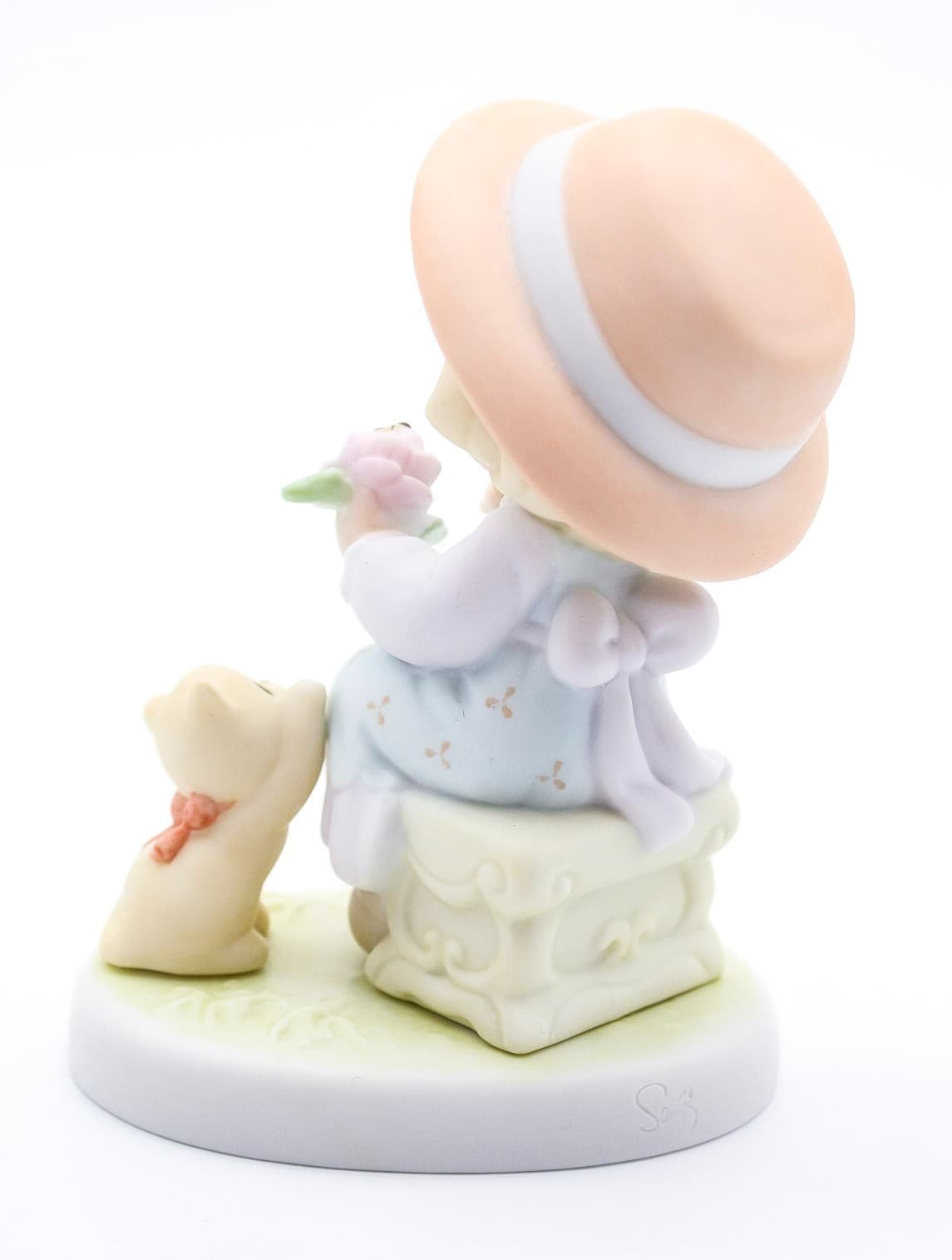 Precious Moments Auntie, You Make Beauty Blossom Enesco Porcelain Figurine 2000 - Thumbnail 3