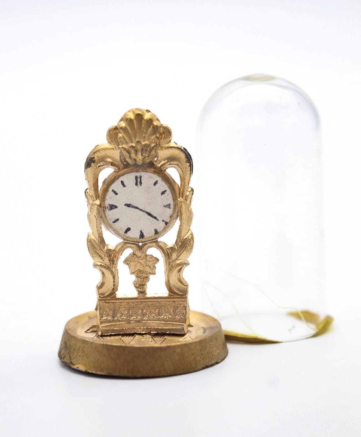 Vintage Miniature Dollhouse Made In Japan Golt Tone Mantle Clock On Glass Dome - Thumbnail 6