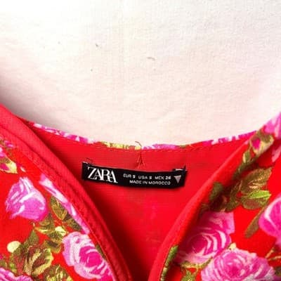 Zara floral long-sleeve crop top sweetheart neckline Coquette Small - Thumbnail 4