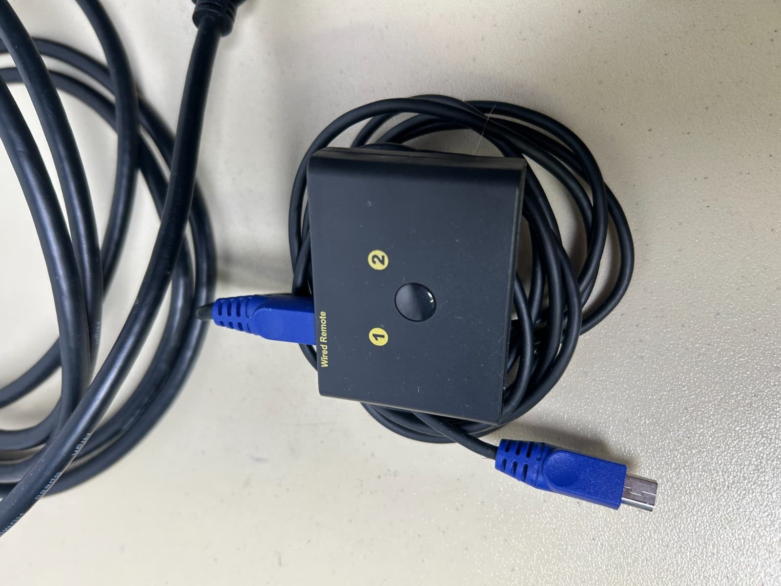 2 Port HDMI KVM Switch 4K Dual Monitor Extended Display W/ USB 2.0/Audio Support - Thumbnail 5