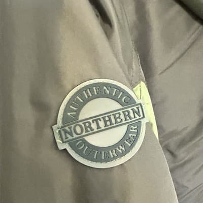 Green Northern Reflections Coat Size Medium - Thumbnail 3