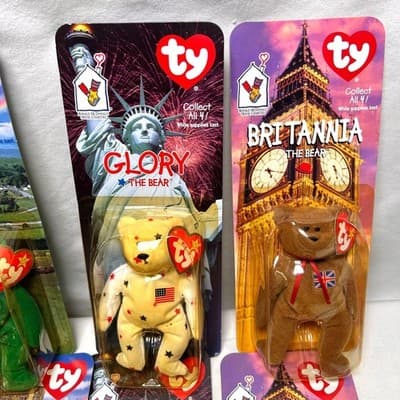 Set of 8 1999 Ty Beanie Baby International Bears from McDonald's Promo in box - Thumbnail 5
