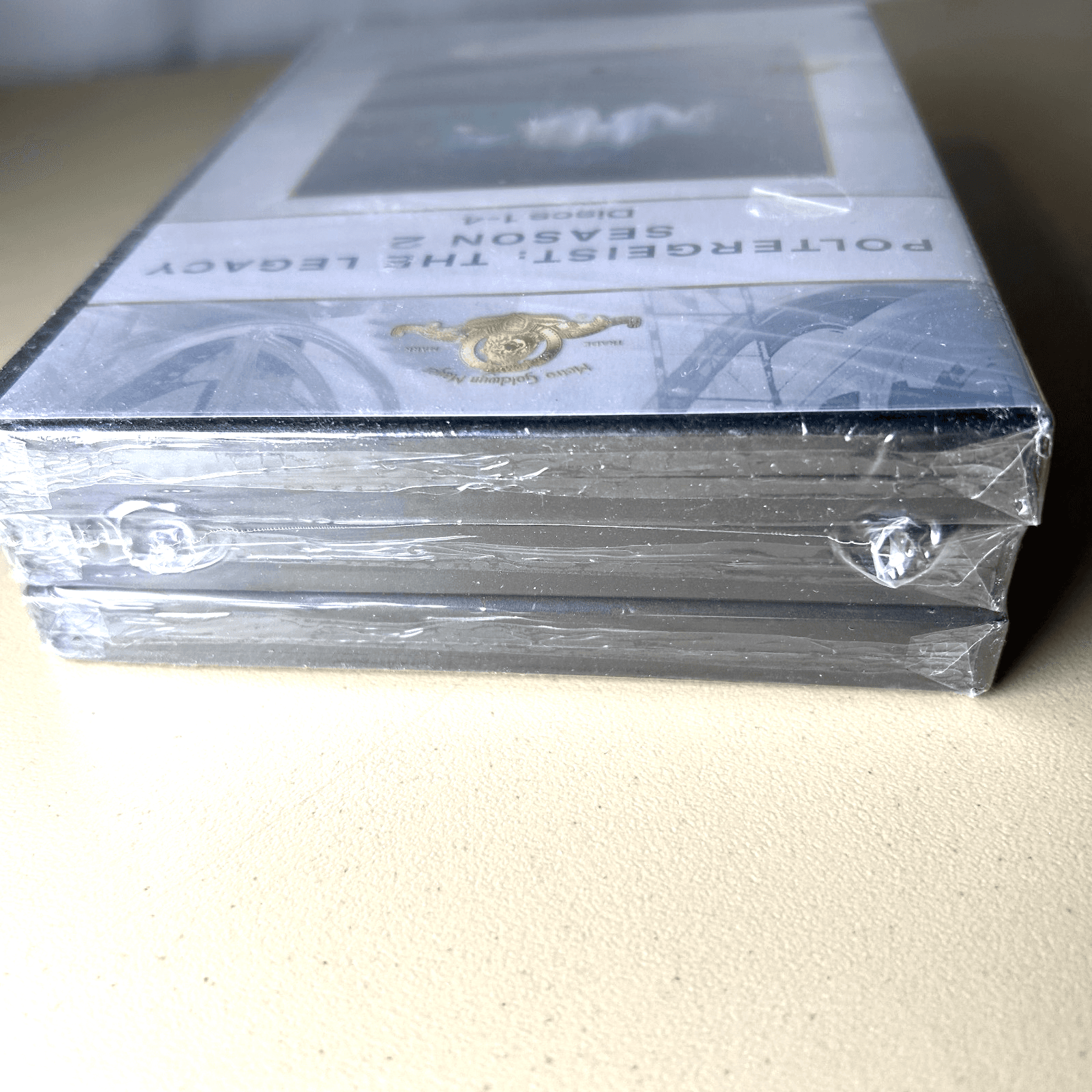 NIB Poltergeist: The Legacy - Season 2 (DVD, 2010, 11-Disc Set) Sealed - Thumbnail 4