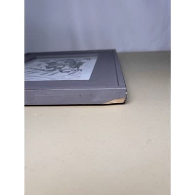 Framed linocut stylized print depicting a family of 4 - Thumbnail 4